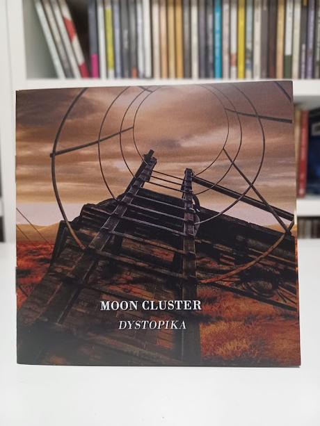 MOON CLUSTER: DYSTOPIKA (2024) MOON CLUSTER: DYSTOPIKA (2024)