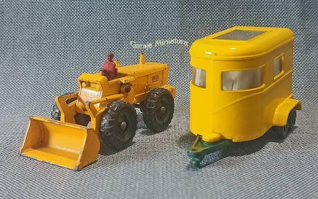 Pala mecánica y tráiler para caballos de Matchbox pieza #43
