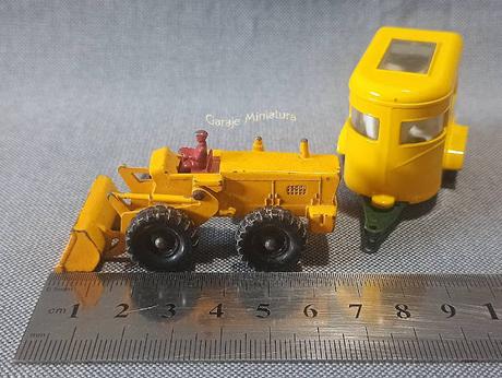 Pala mecánica y tráiler para caballos de Matchbox pieza #43