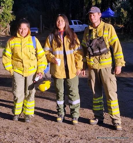 Bomberos Voluntarios de Piedra del Águila en acción en el Parque Nacional Lanín Bomberos Voluntarios de Piedra del Águila en acción en el Parque Nacional Lanín