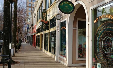 12 Ardores de calles principales de EE. UU. Main Street en Greenville