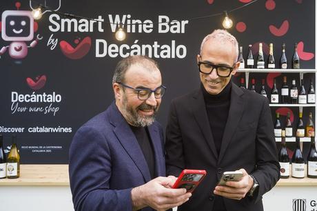 Decántalo estrena su primer Smart Wine Bar con inteligencia artificial en el MWC