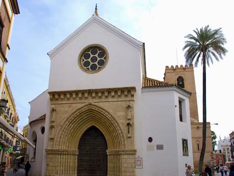 La Iglesia de Santa Catalina (2): la Portada principal.
