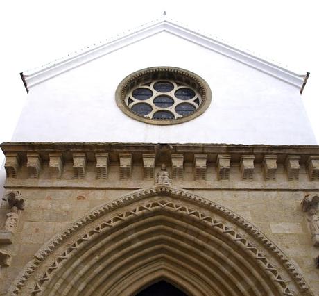 La Iglesia de Santa Catalina (2): la Portada principal.