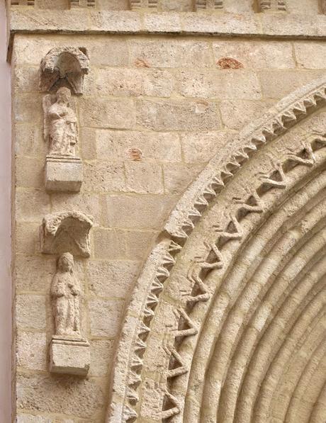 La Iglesia de Santa Catalina (2): la Portada principal.