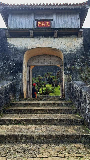 JAPÓN : EL LEGADO DEL REINO RYŪKYŪ EN OKINAWA JAPÓN : EL LEGADO DEL REINO RYŪKYŪ EN OKINAWA