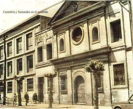 El antiguo Colegio de Las Adoratrices en la Calle San Fernando