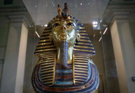 La máscara de Tutankamón La máscara de Tutankamón