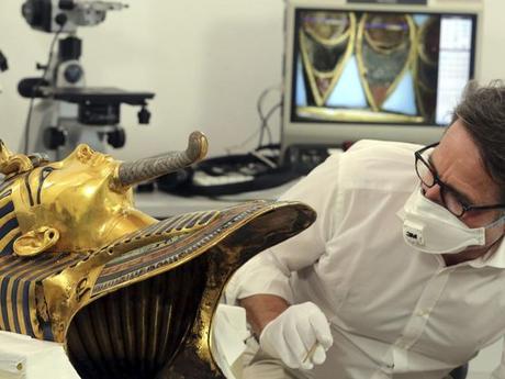 La máscara de Tutankamón La máscara de Tutankamón