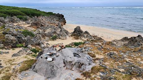 JAPÓN : LOS LUGARES SAGRADOS DE ISLA KUDAKA Y SEFA-UTAKI JAPÓN : LOS LUGARES SAGRADOS DE ISLA KUDAKA Y SEFA-UTAKI