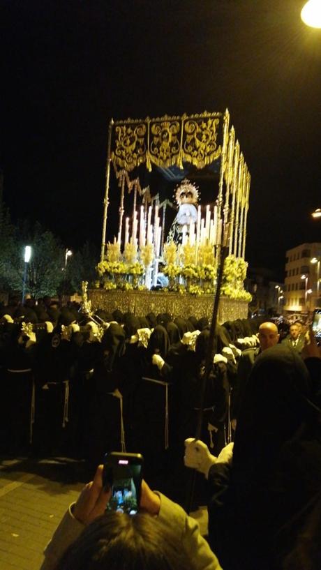 Trabajar para vivir o vivir para trabajar: Un diálogo con Adolfo Alonso Ares