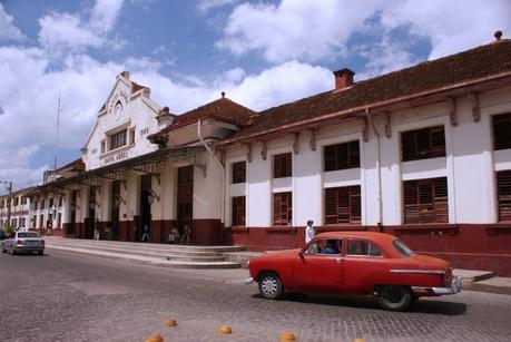 ¿En qué ciudad alojarse en Cuba? Estación, Santa Clara, Cuba