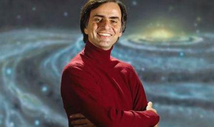 Carl Sagan: El astrónomo que nos hizo mirar al Cosmos
