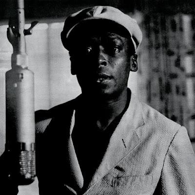 Miles Davis - A night in Tunisia (1955)