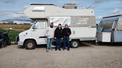 Cuando la precariedad balear obliga a vivir en caravanas.