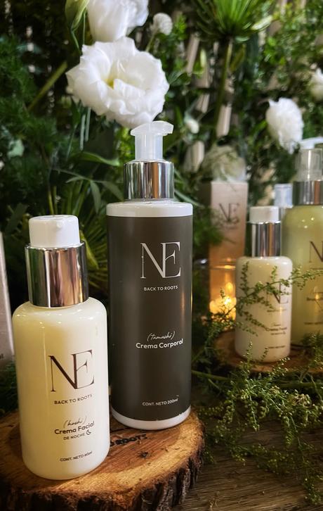 NE back to the roots marca Cosmética de Nicole Neumann lanzamiento NE Nicole Neumann marca cosmética lanzamiento productos opinión precio donde se vende cremas agua micelar suero ingredientes edad hijos joven separada estatura marido embarazada indiana siena cruz Maucera