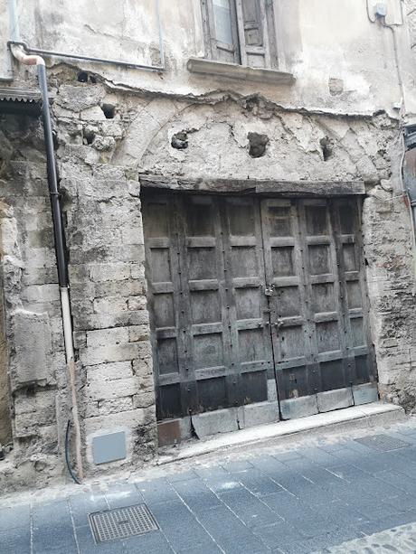 Las puertas de Cosenza Vecchia, Calabria