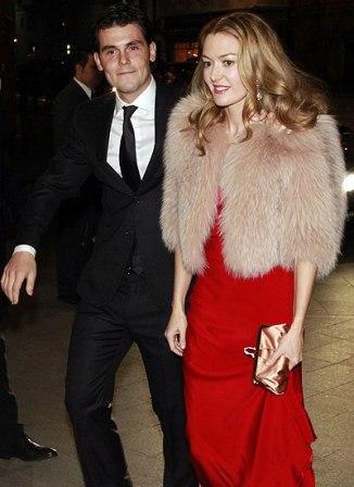 Marta Ortega espléndida en la fiesta previa a su boda en La Coruña Marta Ortega espléndida en la fiesta previa a su boda en La Coruña