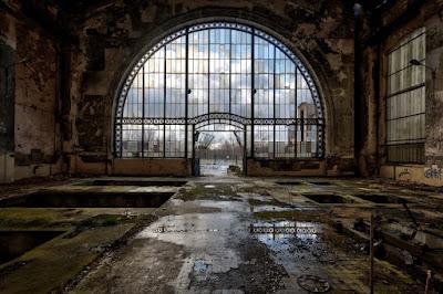 NUEVO TRABAJO DE VIEJO CAFÉ DE EUROPA