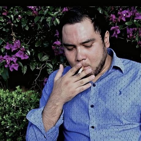 Fallece Aleqs Garrigóz, poeta y periodista mexicano