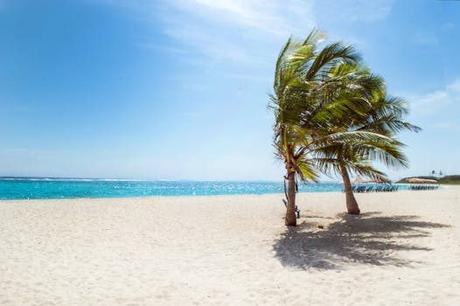 Tu guía definitiva para explorar la mejor playa de Cambrils con estilo.
