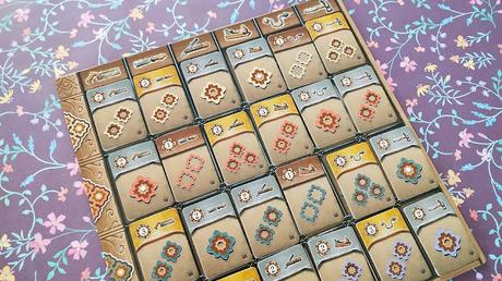 INTARSIA: ¡Demuestra quién es el mejor artesano! INTARSIA: ¡Demuestra quién es el mejor artesano!