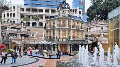HONG KONG : UNA CIUDAD SORPRENDENTE HONG KONG : UNA CIUDAD SORPRENDENTE