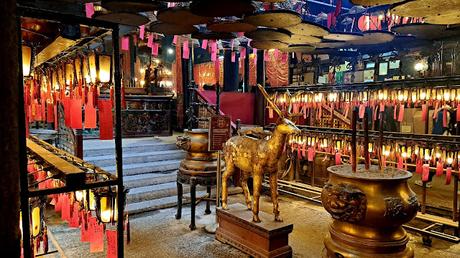 HONG KONG : UNA CIUDAD SORPRENDENTE HONG KONG : UNA CIUDAD SORPRENDENTE