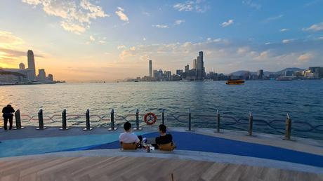 HONG KONG : UNA CIUDAD SORPRENDENTE HONG KONG : UNA CIUDAD SORPRENDENTE