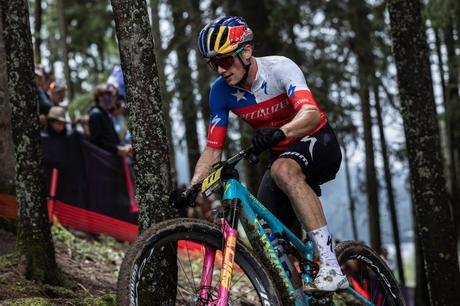 Martín Vidaurre se adjudicó el lugar más alto del podio en el Campeonato Nacional de Ciclismo XCO-XCC