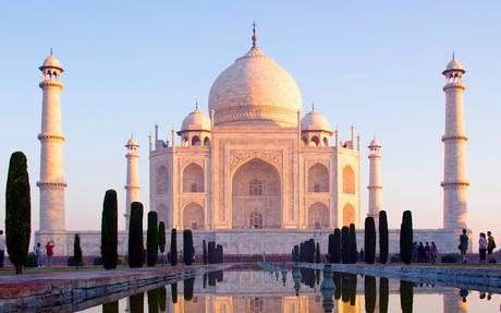 El motivo por el que el Taj Mahal cambia hasta tres veces de color a lo largo del día