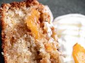 Este Coffee Cake Duraznos tiene todo amas: fruta fresca, streusel crujiente miga perfecta