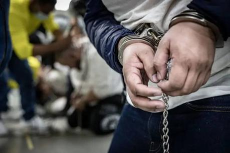 ¿Por qué Bukele acepta deportados de Trump? La estrategia de convertir a El Salvador en un ‘Guantánamo’ centroamericano ¿Por qué Bukele acepta deportados de Trump? La estrategia de convertir a El Salvador en un ‘Guantánamo’ centroamericano