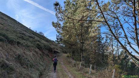 Faldeando el Llan de Cubel