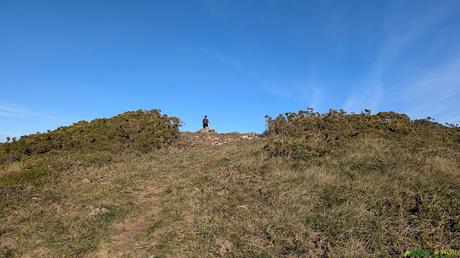 Llegando a la cima del Llan de Cubel