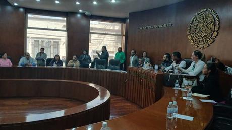 Personal del Congreso del Estado exige reactivación de afiliación al IMSS y aumento salarial retroactivo