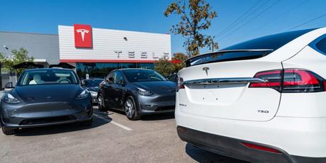 El número de propietarios que sustituyen sus vehículos Tesla en EE.UU. alcanza niveles récord
