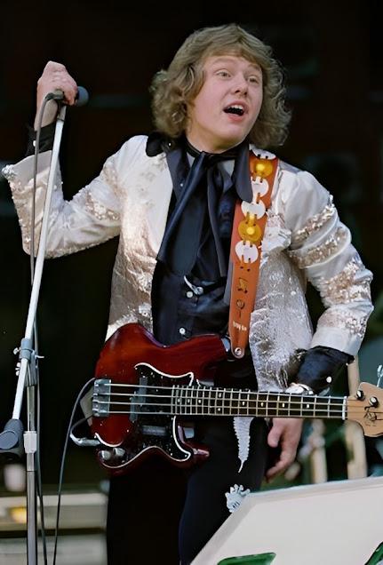 Efemérides del Rock y Heavy Metal: Que pasó un 22 de Marzo