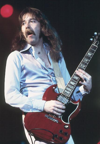 Efemérides del Rock y Heavy Metal: Que pasó un 22 de Marzo