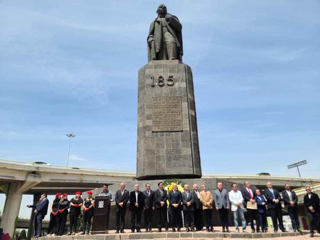 Conmemoran 219 Aniversario del Natalicio de Benito Juárez en San Luis Potosí