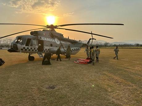 Ejército Mexicano refuerza combate a incendios forestales en San Luis Potosí con helicóptero MI-17