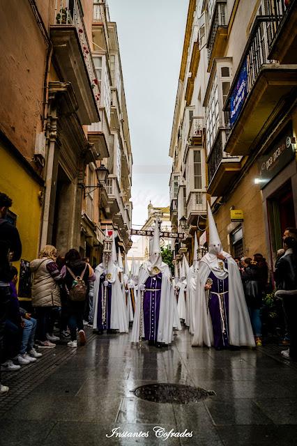 COFRADÍA DE NTRO. PADRE JESÚS NAZARENO DEL AMOR. LUNES SANTO EN CÁDIZ