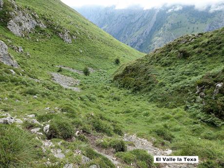 Poncebos-Senda del Cares-Canal de la Raya-Vega Maor-Ostón-Canal de Culiembru
