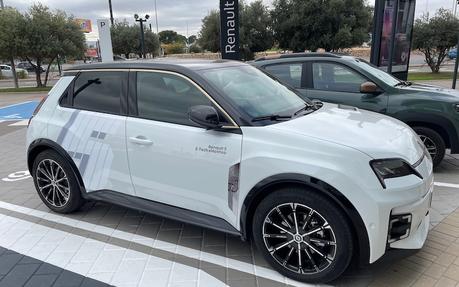 La industria europea debe desarrollar el vehículo eléctrico para mantener la competitividad industrial y la independencia estratégica de Europa