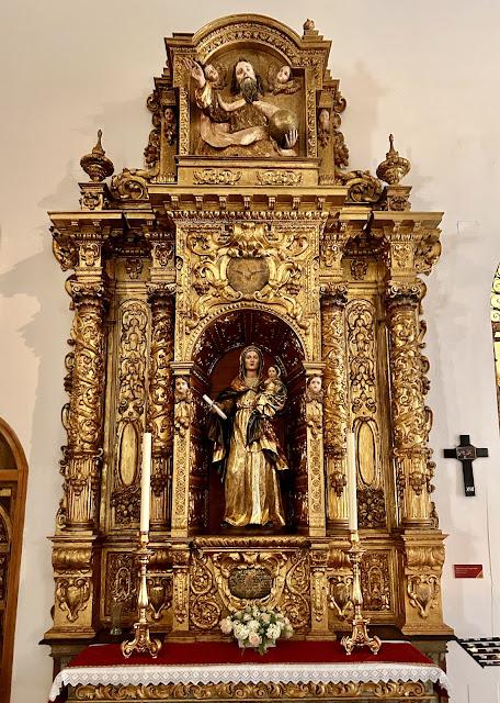 La Iglesia de Santa Catalina (17): el Retablo de Santa Ana y la Virgen Niña. La Iglesia de Santa Catalina (17): el Retablo de Santa Ana y la Virgen Niña.