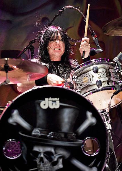 Efemérides del Rock y Heavy Metal: Que pasó un 27 de Marzo