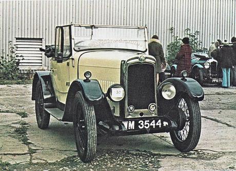 Triumph y sus primeros automóviles de los años veinte Triumph y sus primeros automóviles de los años veinte