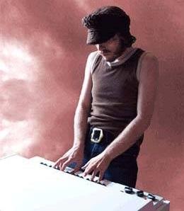 Regal Worm. Neither Use Nor Ornament (A Small Collection Of Big Suites). Edición Rockarte