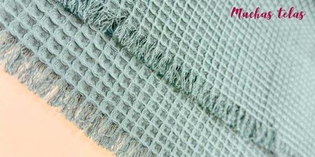 Patrones y explicaciones para confeccionar un poncho de surf Patrones y explicaciones poncho surfero