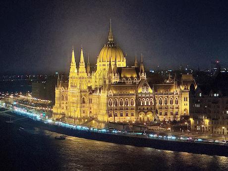 BUDAPEST: Su arquitectura